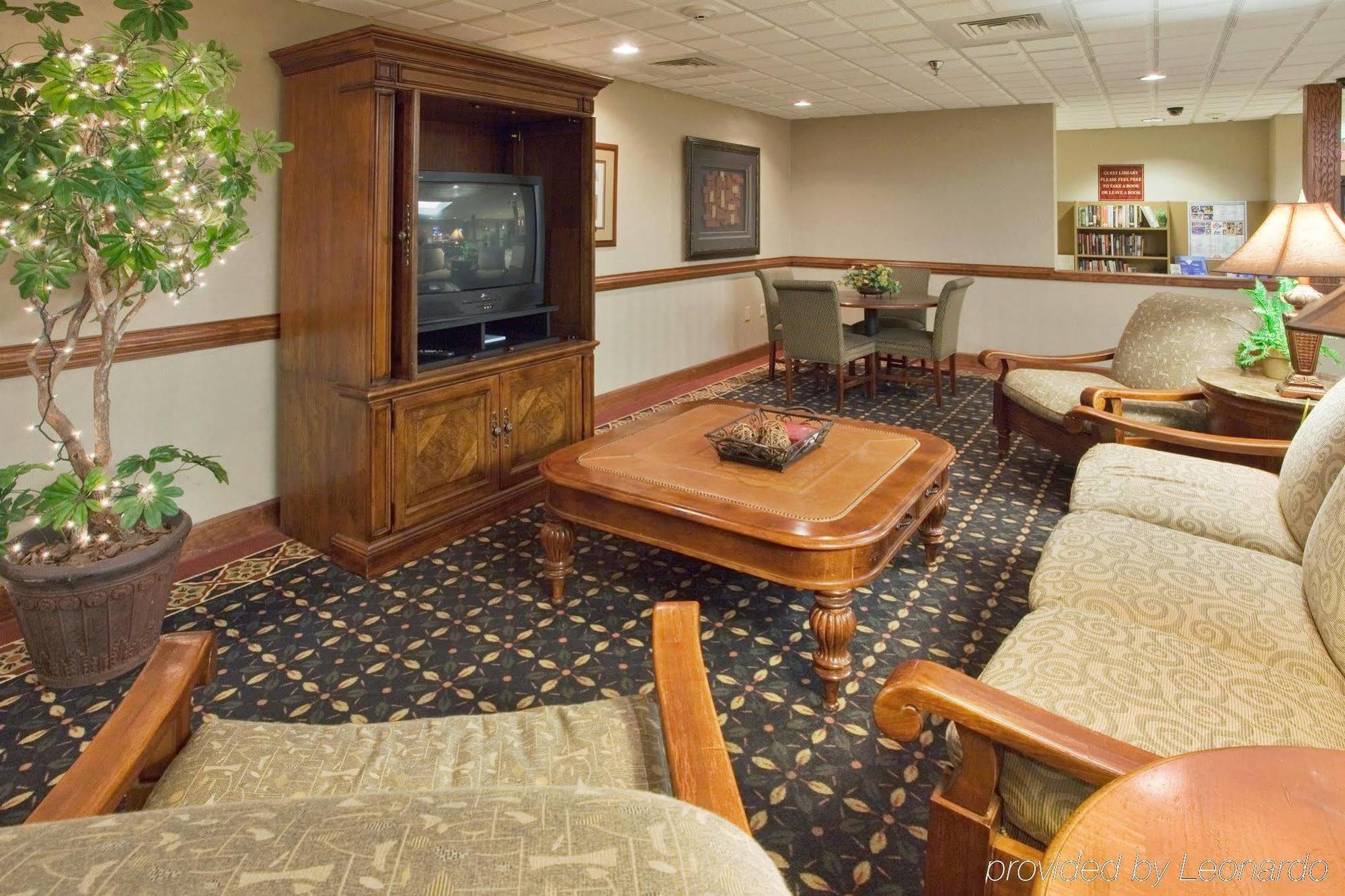 Holiday Inn Express Hotel & Suites Laurinburg By Ihg Interior foto